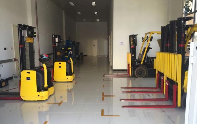 叉車充電區為什么要安裝氫氣氣體報警器